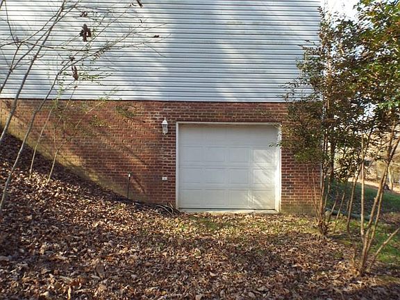 3rd image of 150 Zion Dr NW