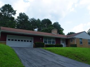 618 Hillcrest Ave, Morehead, KY 40351