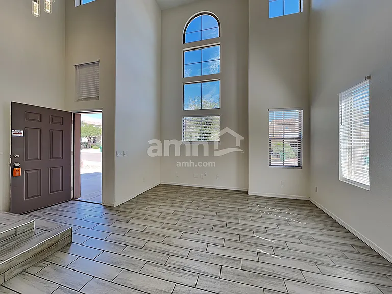 108 E Calle Del Rondador — Photo 7