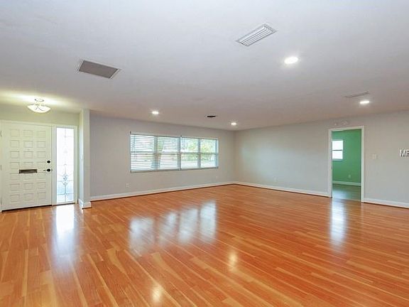 3rd image of 6443 30th Ave N