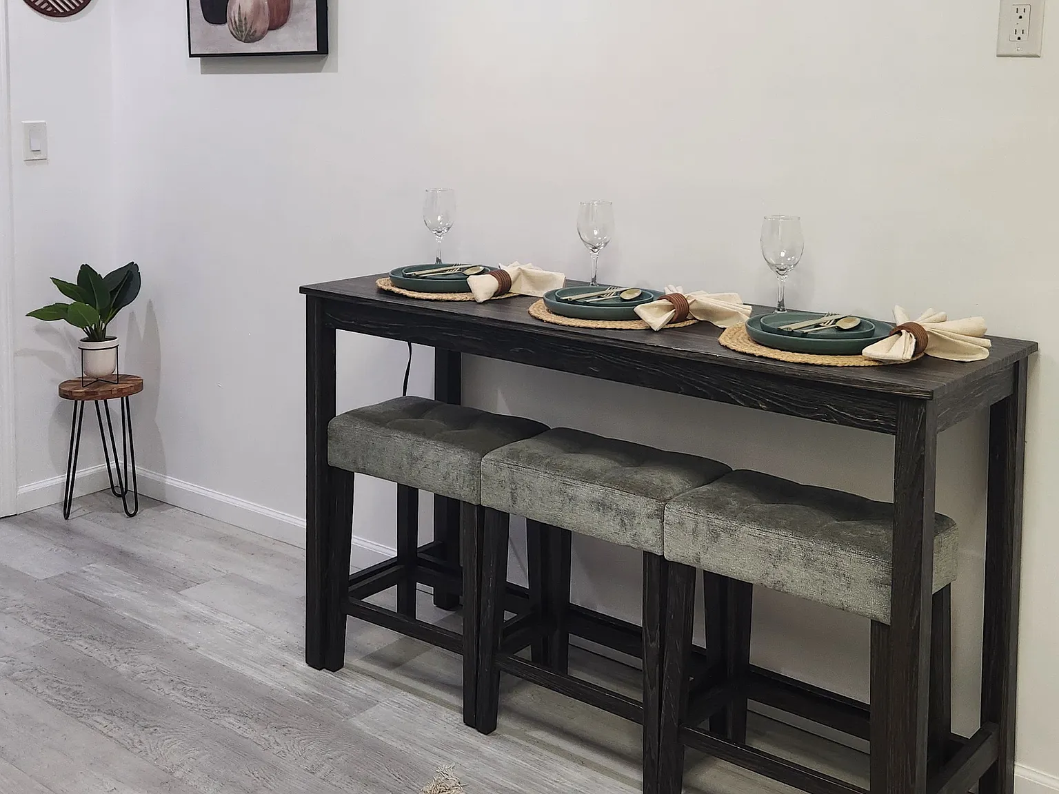 1 bed, 1.0 bath, 500 sqft, $1,350 — Photo 4