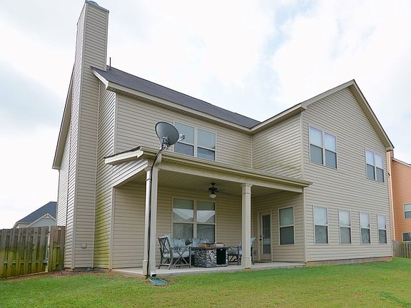 3rd image of 1515 Chase Creek Dr