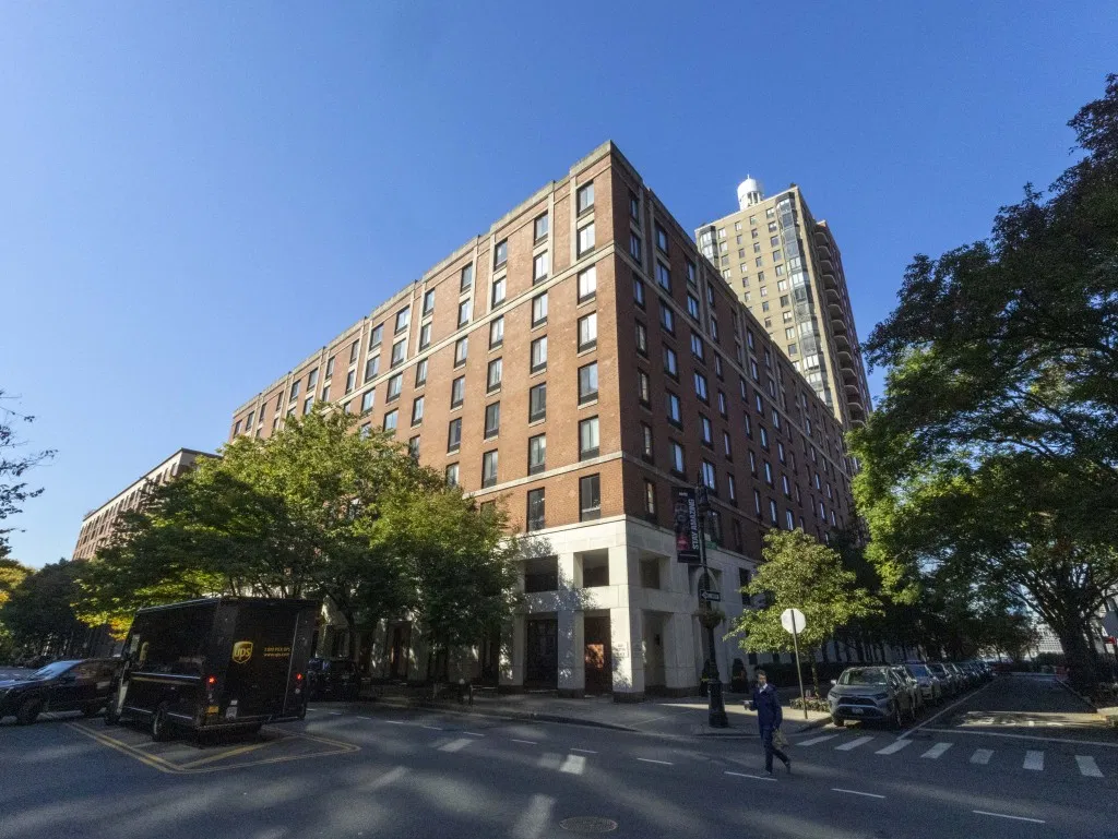 300 Rector Place #4E in Battery Park City, Manhattan | StreetEasy