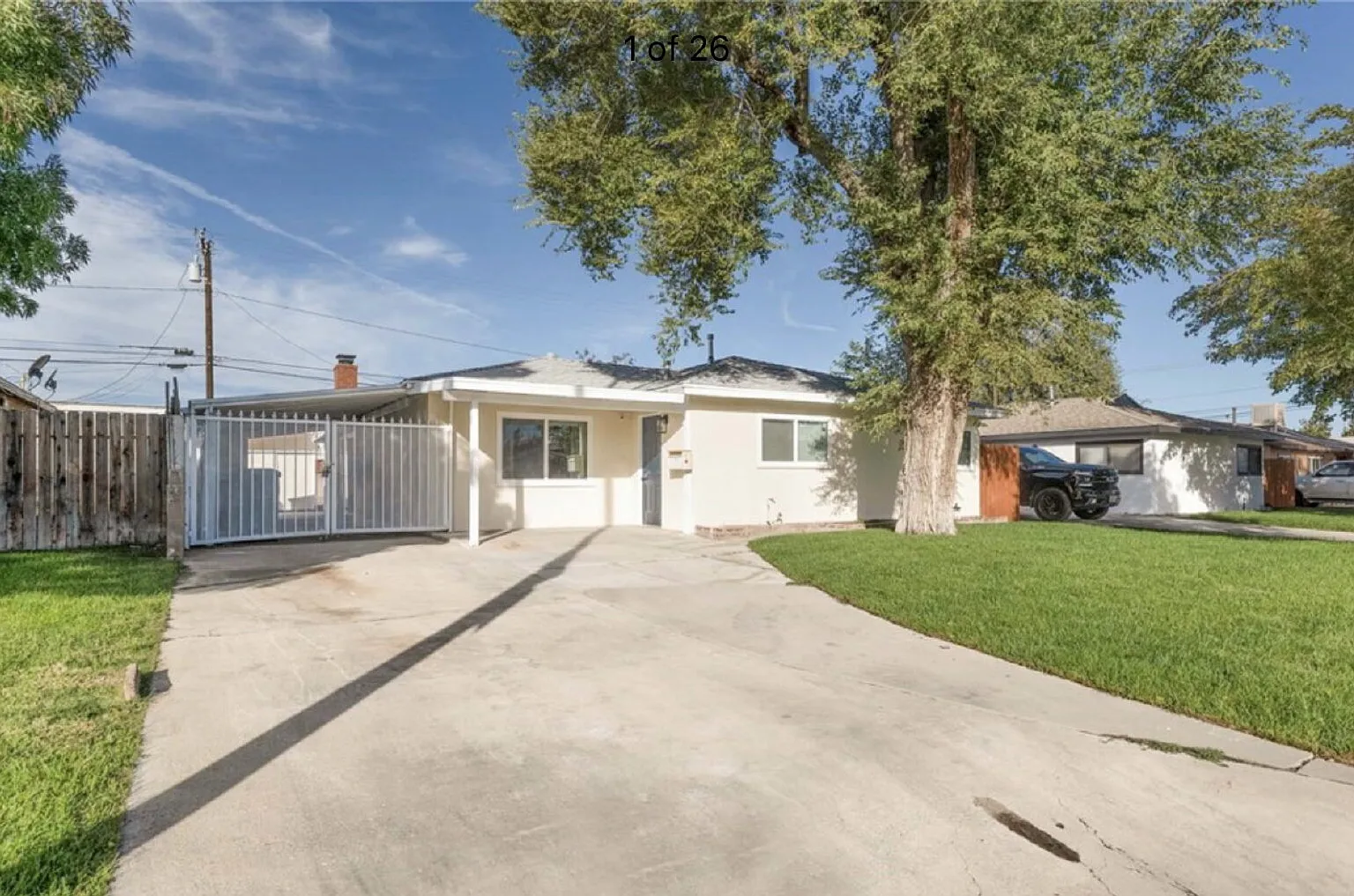 3 bed, 2.0 bath, 1424 sqft, $2,580 — Photo 1
