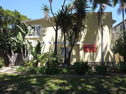 1st image of 3356 Mentone Ave APT 1