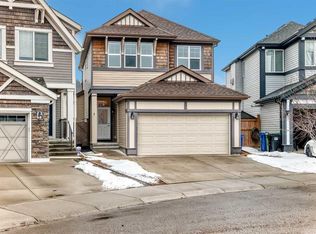 144 W Auburn Glen Close SE, Calgary, AB T3M 2P5