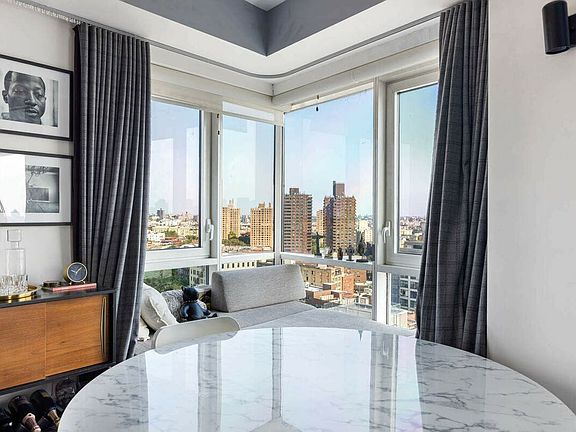 4th image of 440 Kent Ave APT 21E