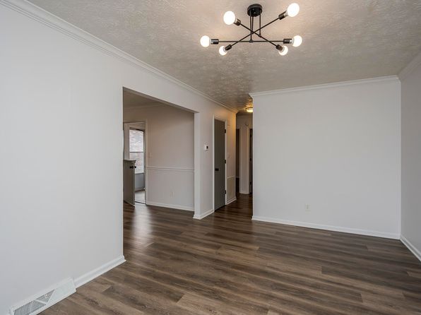 lexington-kentucky-77567920 picture