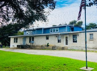 1201 Oblate Dr, Canyon Lake, TX 78133