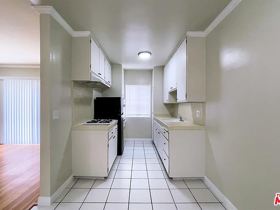 3rd image of 502 S 5th Ave