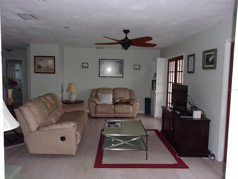 24279 Yacht Club Blvd — Photo 2