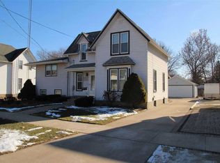 336 W Jackson St, Belvidere, IL 61008