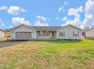 456 Tyler Dr, Dandridge, TN 37725