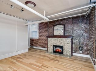 1650 N Emerson St #B, Denver, CO 80218