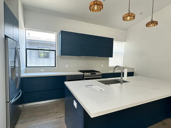 2828 S Cloverdale Ave, Los Angeles, CA 90016