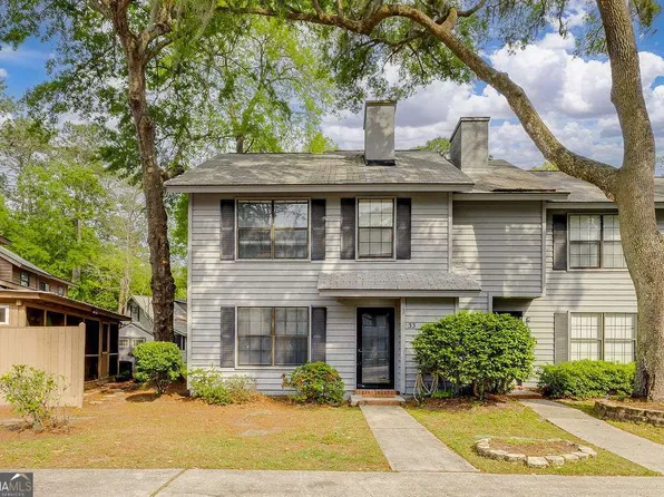 33 Hidden Lake Ct, Savannah, GA 31419