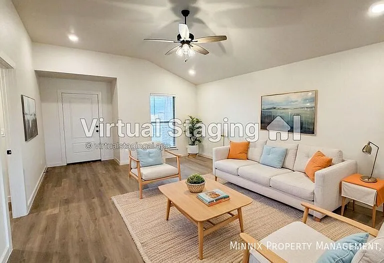 2161 Langford Ave — Photo 1