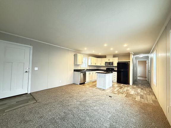 3rd image of 38000 Le Chateau Blvd #362
