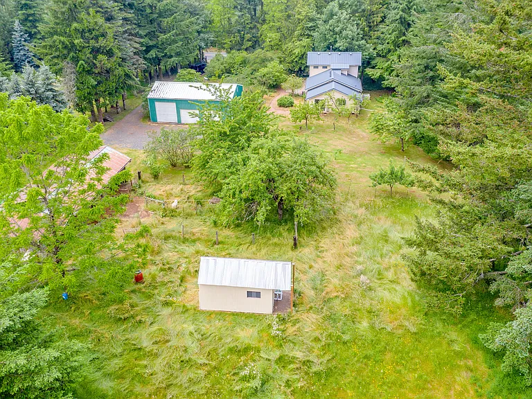 3194 Crooked Finger Rd NE — Photo 5
