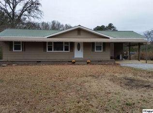 1394 Alfords Bend Rd, Gadsden, AL 35903