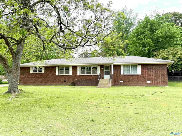 1900 Noccalula Rd, Gadsden, AL 35904