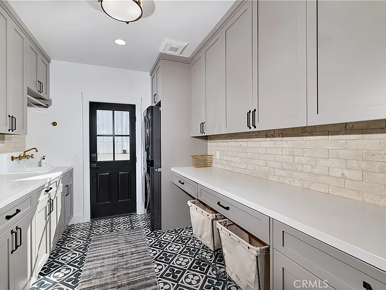 2140 Mountain Vista Dr — Photo 27