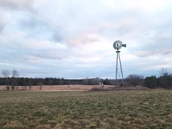 N3568 Town Line Rd #3, Shawano, WI 54166