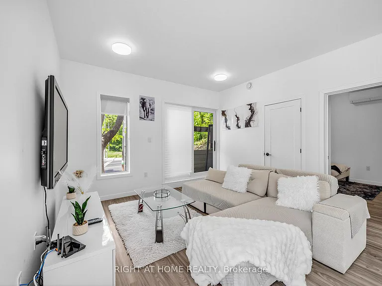 148 Glenlake Ave #5 — Photo 5