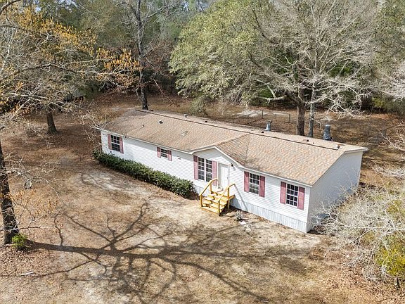 3rd image of 4890 Logan Loop