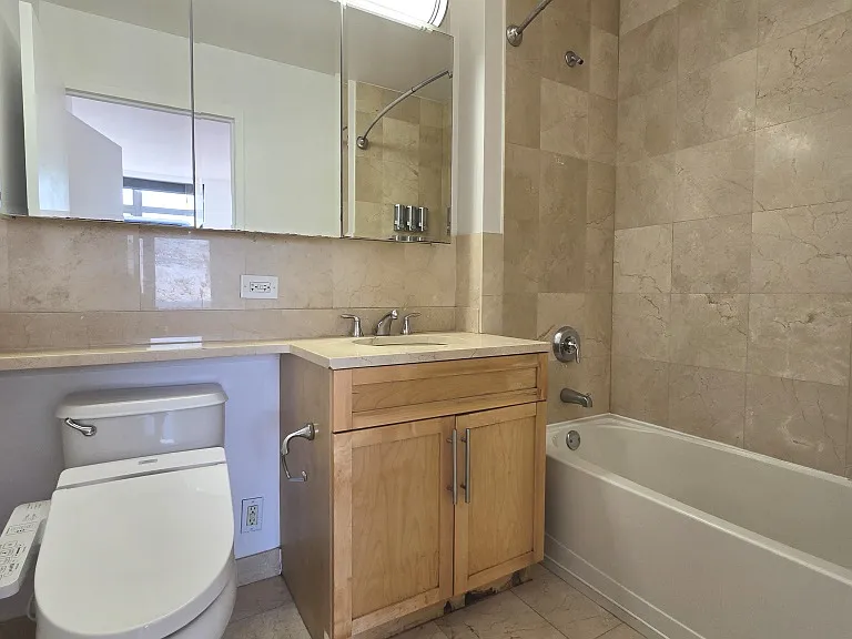 4026 College Point Blvd #10B — Photo 6
