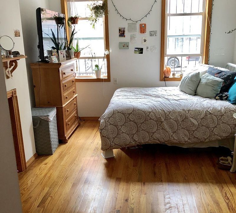 2nd image of 277 Devoe St APT 2L