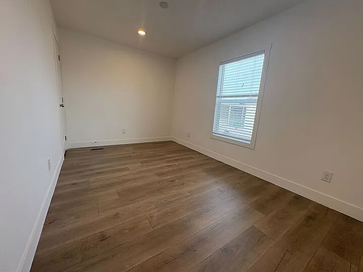 2060 N Center St #38 — Photo 10