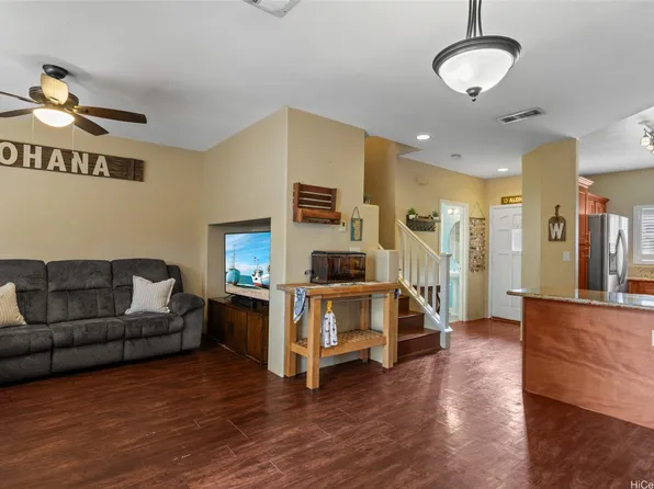 91-1051 Kaileolea Dr APT 2B2, Ewa Beach, HI 96706