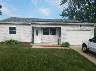 228 Hemlock Ave, Romeoville, IL 60446