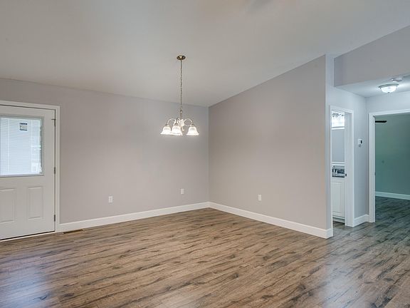3rd image of 161 Brookhaven Dr Lot 18