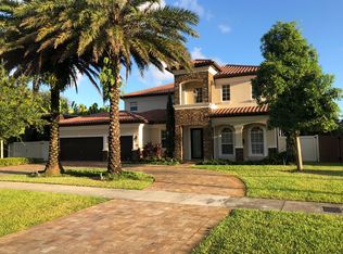 1105 Bluebird Ave, Miami Springs, FL 33166