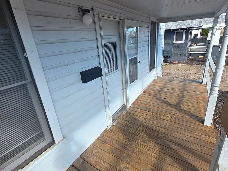 Knight Apartments and Sunlight Townhomes - located in historic downtown Greeley! — Photo 89