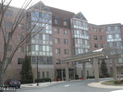 2901 S Leisure World Blvd Unit 523, Silver Spring, MD, 20906