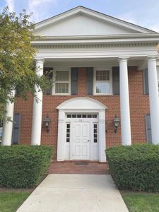 521 Coventry Ln APT 5, Crystal Lake, IL, 60014