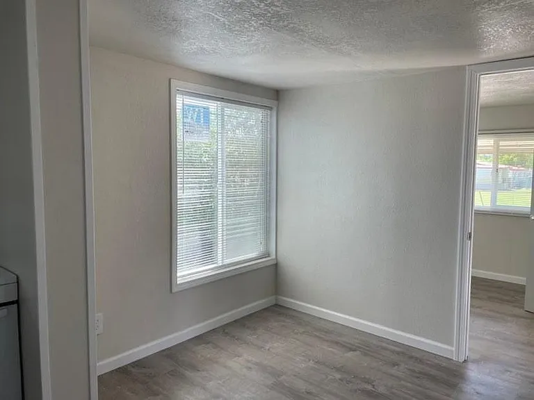 3660 Olive St — Photo 6