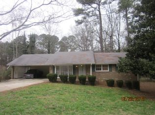 425 Miguel Ct, Stone Mountain, GA 30083