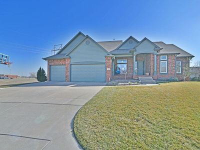 3381 N Wild Thicket Ct, Wichita, KS, 67205