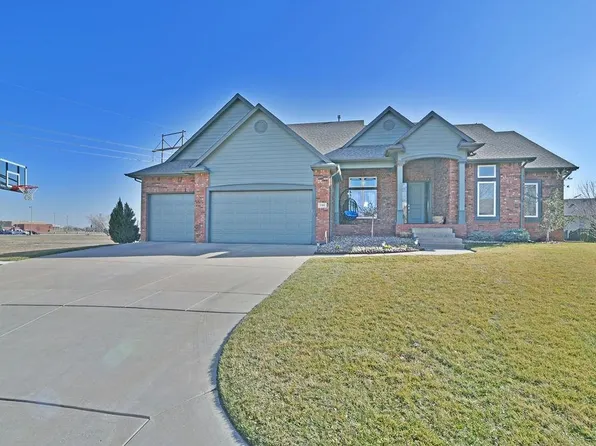 3381 N Wild Thicket Ct, Wichita, KS 67205