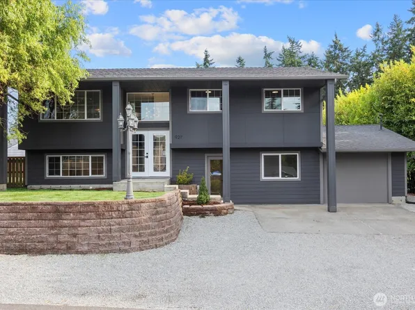 927 S 304th Street, Federal Way, WA 98003