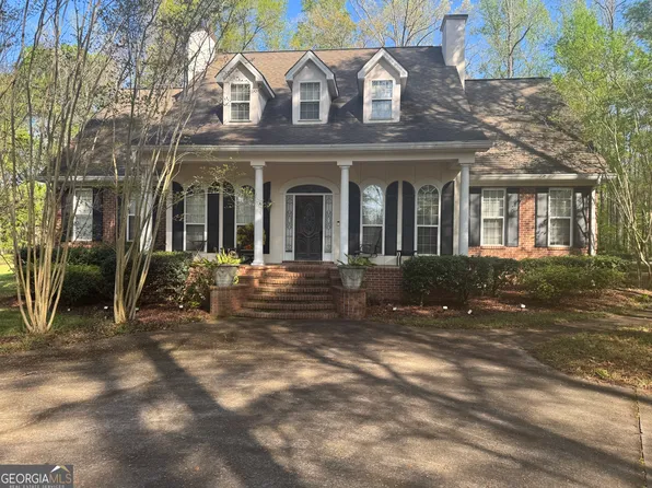 421 Creekside Dr, Gray, GA 31032