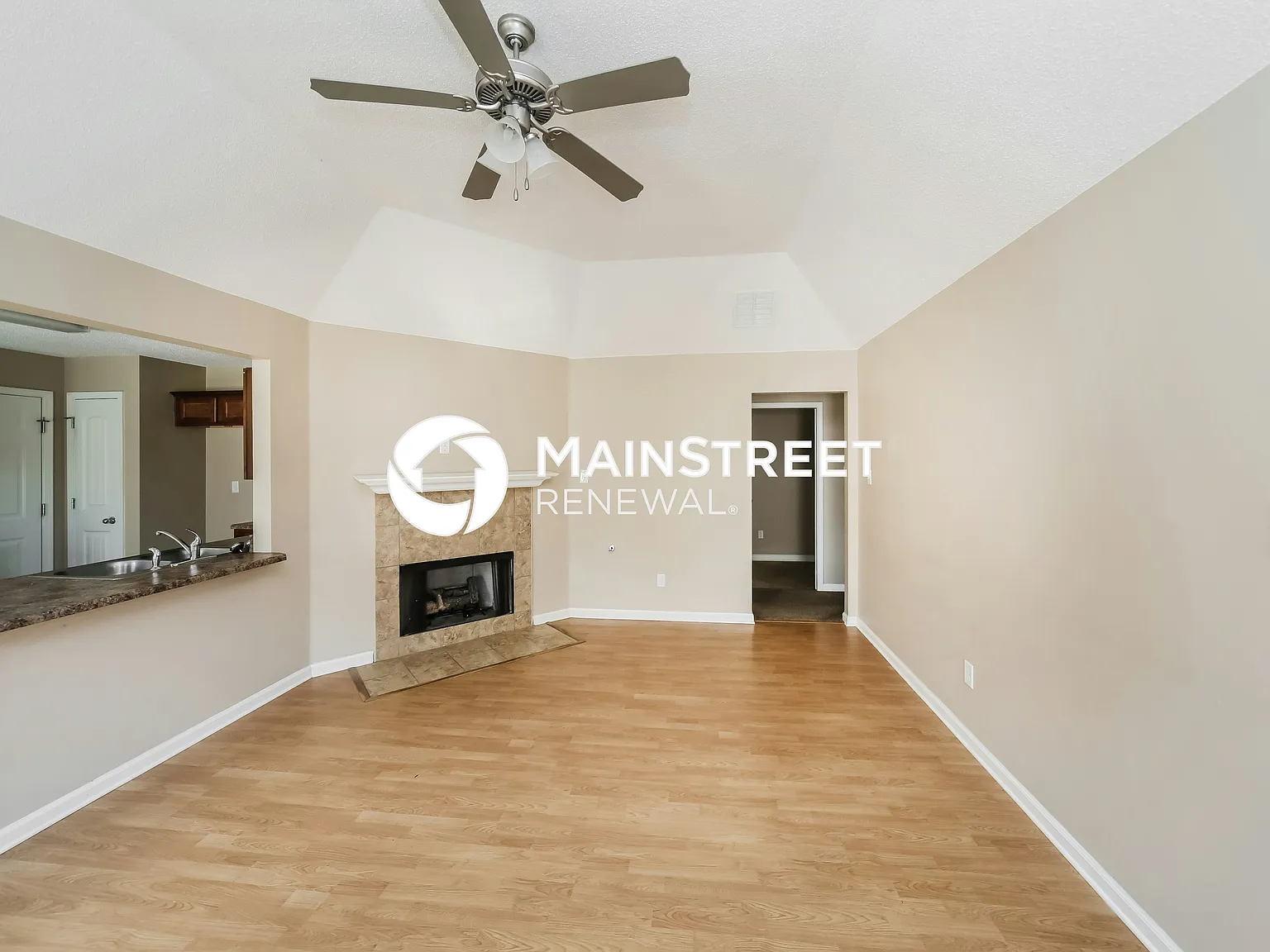 10050 Mill Hill Ave — Photo 3