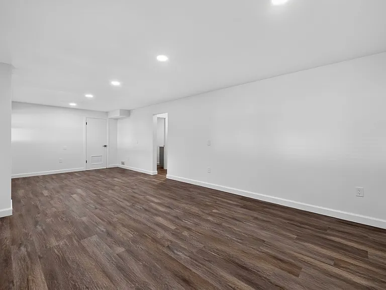 642 Swan Dr — Photo 18