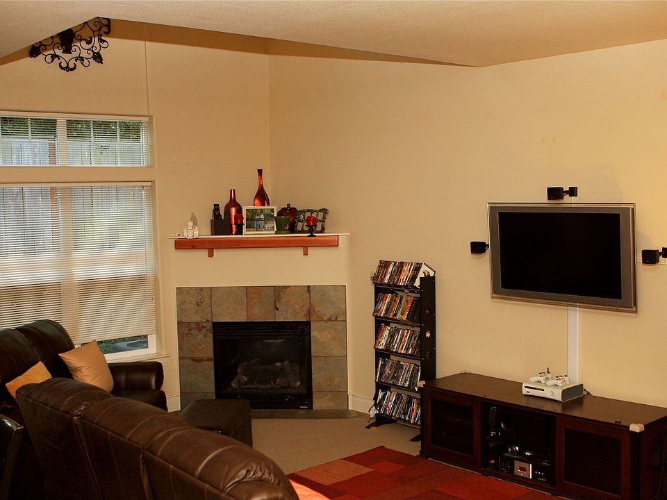 2nd image of 12386 SW Meader Way