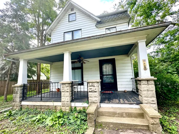 511 W Clark St, Champaign, IL 61820