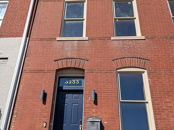 4th image of 3233 Morganford Rd
